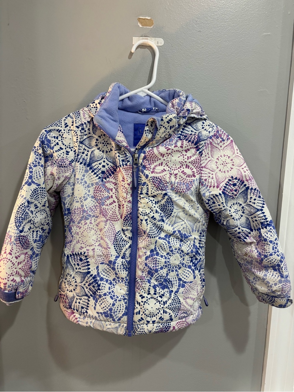 L.L. Bean Kids Hooded Winter Coat Fleece Lined Girl’s 5-6 ski jacket